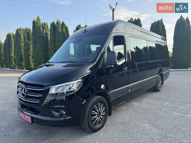 Черный Мерседес Sprinter, объемом двигателя 3 л и пробегом 120 тыс. км за 55990 $, фото 41 на Automoto.ua