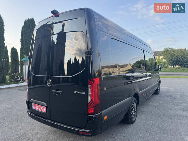 Черный Мерседес Sprinter, объемом двигателя 3 л и пробегом 120 тыс. км за 55990 $, фото 89 на Automoto.ua