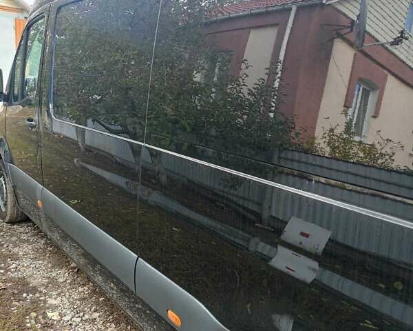 Черный Мерседес Sprinter, объемом двигателя 0 л и пробегом 198 тыс. км за 23500 $, фото 7 на Automoto.ua