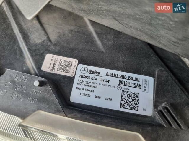 Черный Мерседес Sprinter, объемом двигателя 2.99 л и пробегом 596 тыс. км за 32250 $, фото 25 на Automoto.ua
