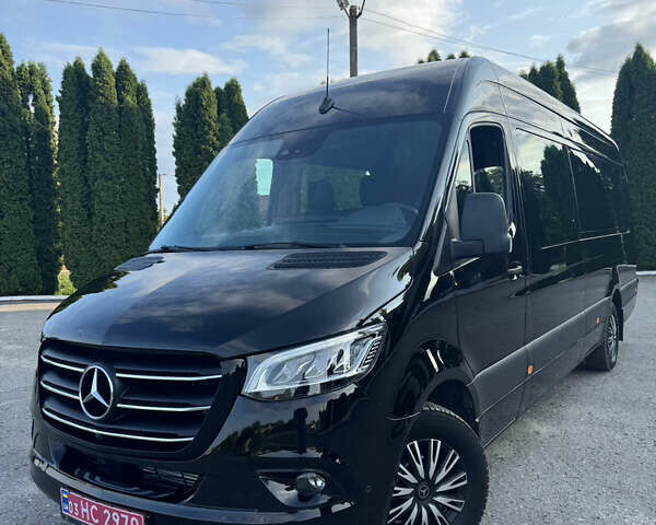 Черный Мерседес Sprinter, объемом двигателя 3 л и пробегом 120 тыс. км за 55990 $, фото 3 на Automoto.ua