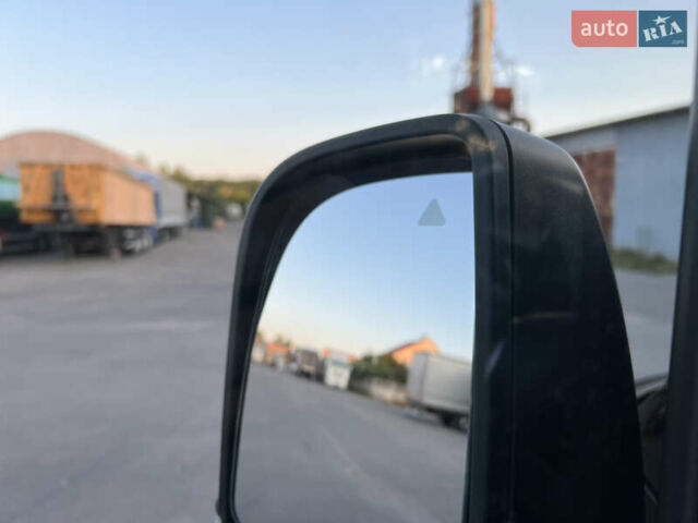 Черный Мерседес Sprinter, объемом двигателя 2.2 л и пробегом 247 тыс. км за 33900 $, фото 19 на Automoto.ua