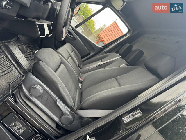 Черный Мерседес Sprinter, объемом двигателя 2.2 л и пробегом 257 тыс. км за 30990 $, фото 18 на Automoto.ua