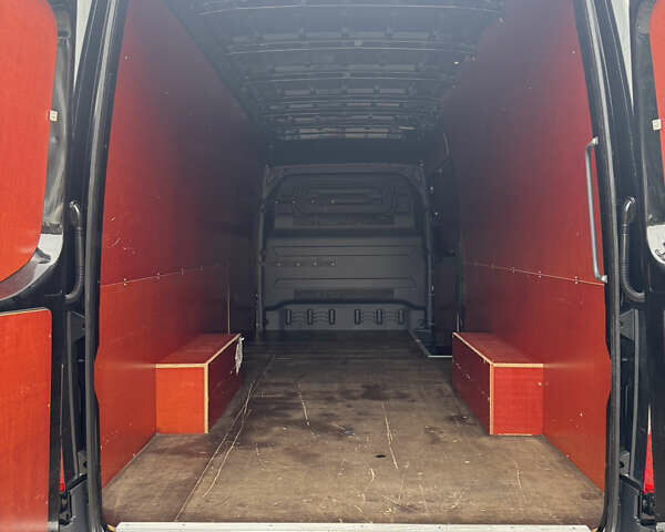 Черный Мерседес Sprinter, объемом двигателя 2.2 л и пробегом 300 тыс. км за 30500 $, фото 12 на Automoto.ua