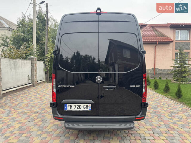 Черный Мерседес Sprinter, объемом двигателя 2.2 л и пробегом 300 тыс. км за 30500 $, фото 17 на Automoto.ua