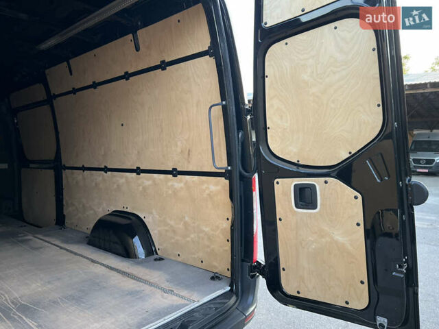 Черный Мерседес Sprinter, объемом двигателя 2.2 л и пробегом 247 тыс. км за 33900 $, фото 12 на Automoto.ua