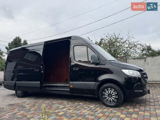 Черный Мерседес Sprinter, объемом двигателя 2.2 л и пробегом 257 тыс. км за 30990 $, фото 7 на Automoto.ua