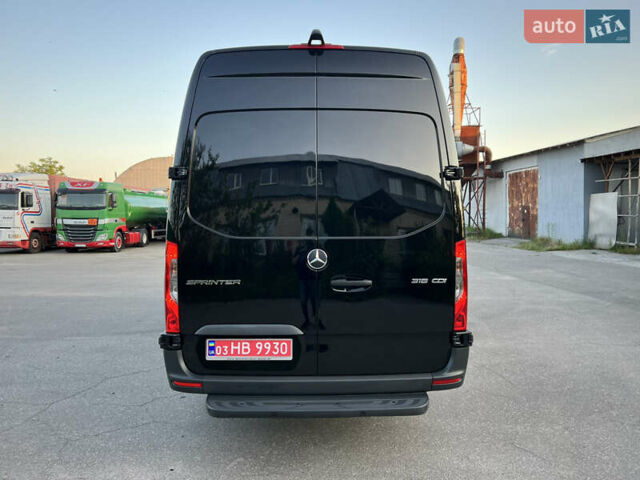 Черный Мерседес Sprinter, объемом двигателя 2.2 л и пробегом 247 тыс. км за 33900 $, фото 10 на Automoto.ua