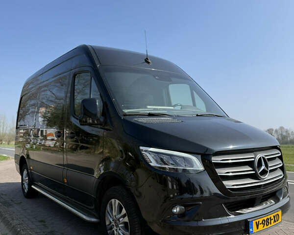 Мерседес Sprinter 2020 в Стрые на Automoto.ua Черный Мерседес Sprinter, объемом двигателя 2.2 л и пробегом 296 тыс. км за 36000 $, фото 15 на Automoto.ua