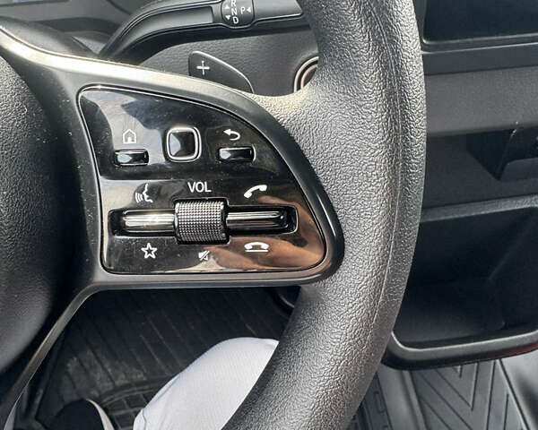 Чорний Мерседес Sprinter, об'ємом двигуна 2.2 л та пробігом 198 тис. км за 30800 $, фото 43 на Automoto.ua