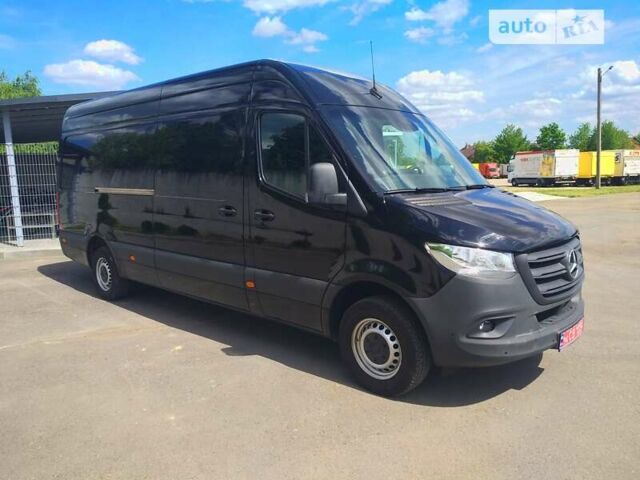 Черный Мерседес Sprinter, объемом двигателя 0 л и пробегом 197 тыс. км за 29500 $, фото 2 на Automoto.ua