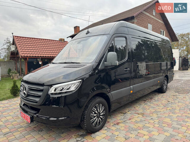 Черный Мерседес Sprinter, объемом двигателя 0 л и пробегом 257 тыс. км за 30550 $, фото 8 на Automoto.ua