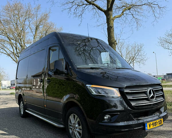 Мерседес Sprinter 2020 в Стрые на Automoto.ua Черный Мерседес Sprinter, объемом двигателя 2.2 л и пробегом 296 тыс. км за 36000 $, фото 12 на Automoto.ua
