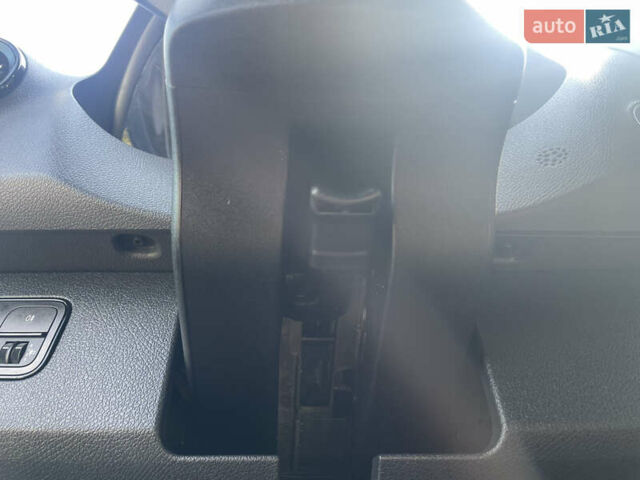 Черный Мерседес Sprinter, объемом двигателя 2.2 л и пробегом 207 тыс. км за 22000 $, фото 23 на Automoto.ua