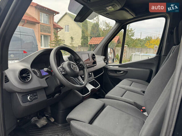 Черный Мерседес Sprinter, объемом двигателя 2.2 л и пробегом 200 тыс. км за 28500 $, фото 10 на Automoto.ua