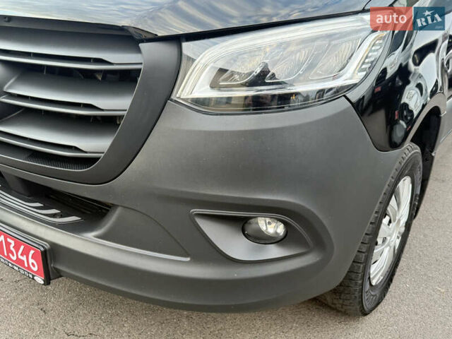Черный Мерседес Sprinter, объемом двигателя 2.2 л и пробегом 349 тыс. км за 28900 $, фото 29 на Automoto.ua