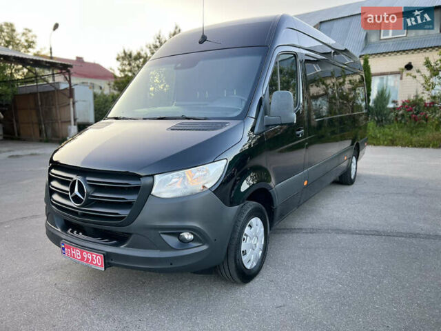 Черный Мерседес Sprinter, объемом двигателя 2.2 л и пробегом 247 тыс. км за 33900 $, фото 5 на Automoto.ua