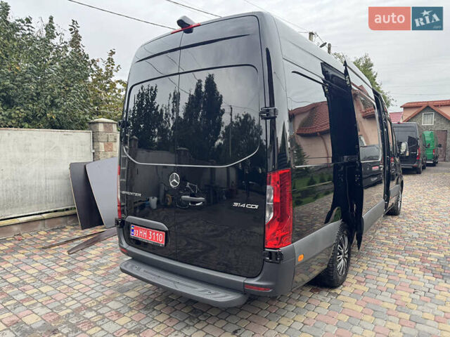 Черный Мерседес Sprinter, объемом двигателя 2.2 л и пробегом 257 тыс. км за 30990 $, фото 9 на Automoto.ua