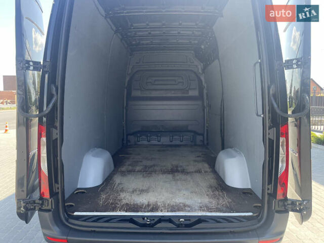 Черный Мерседес Sprinter, объемом двигателя 2.2 л и пробегом 207 тыс. км за 22000 $, фото 27 на Automoto.ua