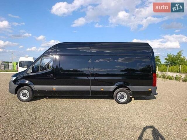 Черный Мерседес Sprinter, объемом двигателя 2.2 л и пробегом 278 тыс. км за 24700 $, фото 7 на Automoto.ua
