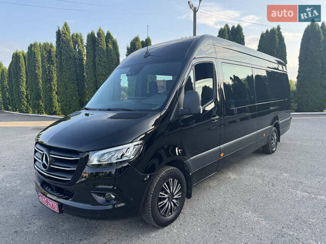 Черный Мерседес Sprinter, объемом двигателя 3 л и пробегом 120 тыс. км за 55990 $, фото 42 на Automoto.ua
