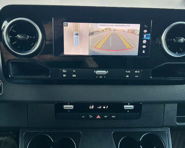 Черный Мерседес Sprinter, объемом двигателя 2.2 л и пробегом 247 тыс. км за 33900 $, фото 25 на Automoto.ua
