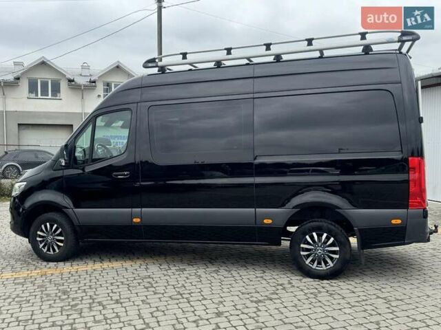 Черный Мерседес Sprinter, объемом двигателя 1.9 л и пробегом 92 тыс. км за 37700 $, фото 1 на Automoto.ua