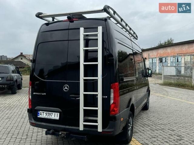Черный Мерседес Sprinter, объемом двигателя 1.9 л и пробегом 92 тыс. км за 37700 $, фото 16 на Automoto.ua