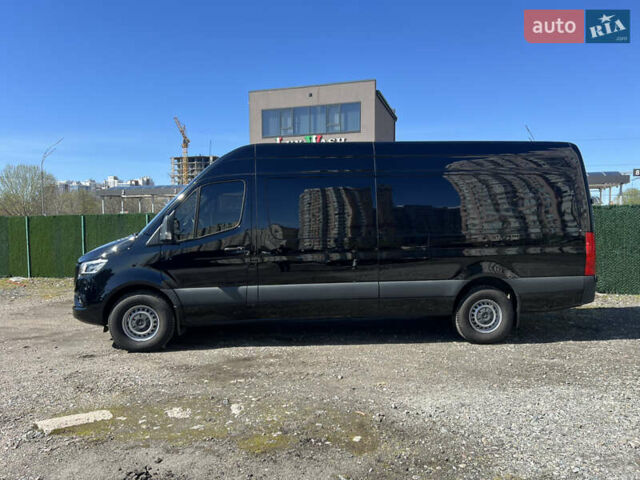Черный Мерседес Sprinter, объемом двигателя 3 л и пробегом 130 тыс. км за 43500 $, фото 3 на Automoto.ua