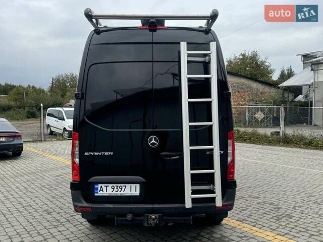 Черный Мерседес Sprinter, объемом двигателя 1.9 л и пробегом 92 тыс. км за 37700 $, фото 8 на Automoto.ua