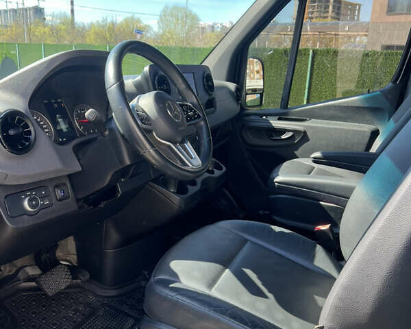 Черный Мерседес Sprinter, объемом двигателя 3 л и пробегом 130 тыс. км за 43500 $, фото 14 на Automoto.ua