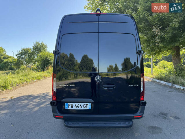 Черный Мерседес Sprinter, объемом двигателя 2 л и пробегом 220 тыс. км за 33500 $, фото 33 на Automoto.ua