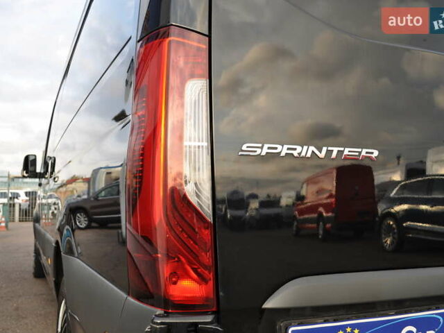 Чорний Мерседес Sprinter, об'ємом двигуна 2 л та пробігом 281 тис. км за 35000 $, фото 12 на Automoto.ua