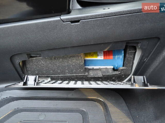 Чорний Мерседес Sprinter, об'ємом двигуна 2 л та пробігом 281 тис. км за 35000 $, фото 69 на Automoto.ua