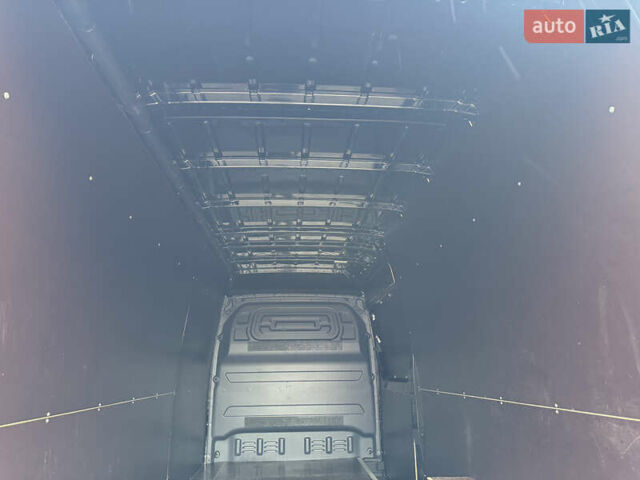 Чорний Мерседес Sprinter, об'ємом двигуна 2 л та пробігом 210 тис. км за 35800 $, фото 49 на Automoto.ua