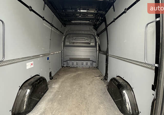 Чорний Мерседес Sprinter, об'ємом двигуна 0 л та пробігом 39 тис. км за 23900 $, фото 2 на Automoto.ua