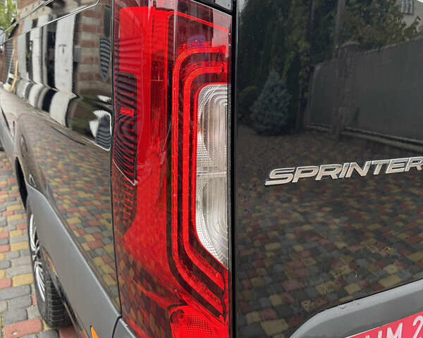 Чорний Мерседес Sprinter, об'ємом двигуна 2 л та пробігом 210 тис. км за 35800 $, фото 15 на Automoto.ua