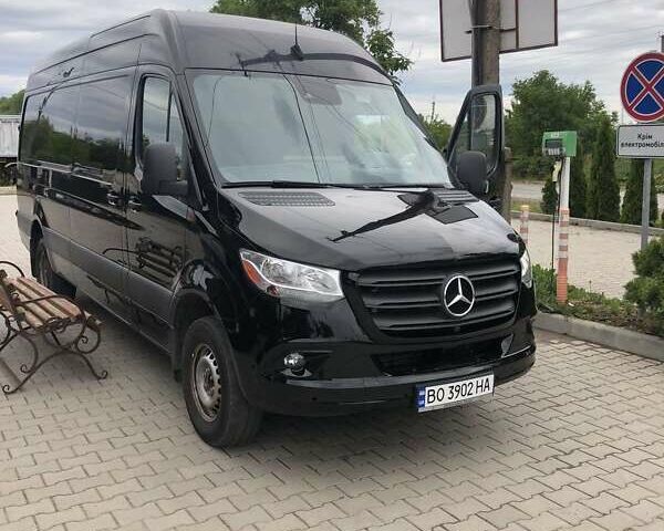 Черный Мерседес Sprinter, объемом двигателя 2.99 л и пробегом 116 тыс. км за 51966 $, фото 1 на Automoto.ua