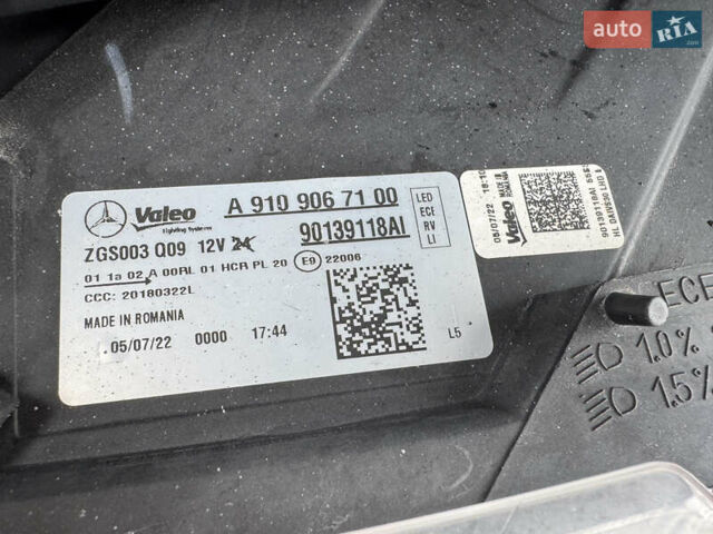 Чорний Мерседес Sprinter, об'ємом двигуна 2 л та пробігом 210 тис. км за 35800 $, фото 71 на Automoto.ua