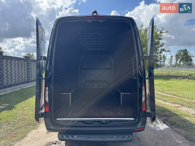 Чорний Мерседес Sprinter, об'ємом двигуна 2 л та пробігом 268 тис. км за 33900 $, фото 21 на Automoto.ua