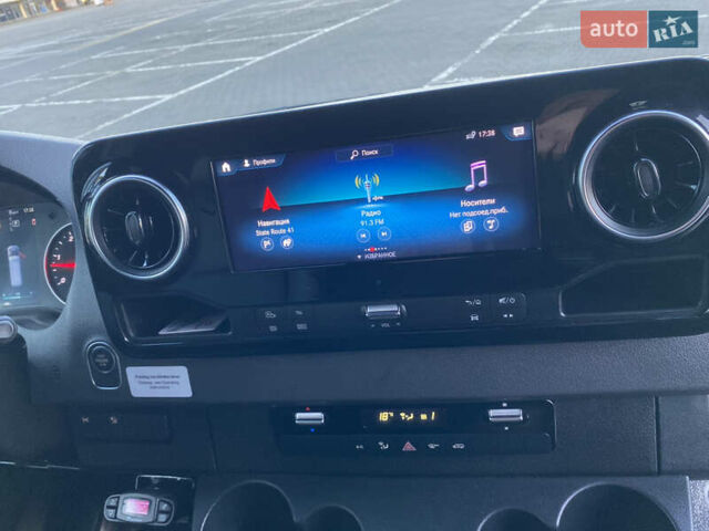 Черный Мерседес Sprinter, объемом двигателя 2.99 л и пробегом 78 тыс. км за 55000 $, фото 44 на Automoto.ua