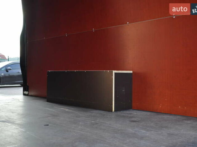 Чорний Мерседес Sprinter, об'ємом двигуна 2 л та пробігом 281 тис. км за 35000 $, фото 36 на Automoto.ua