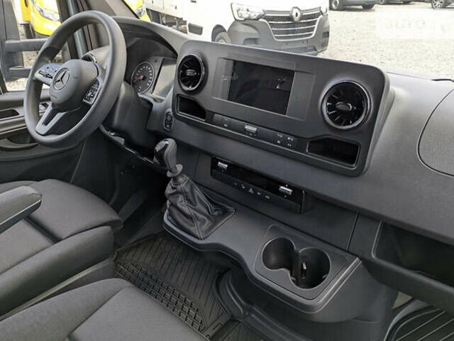 Черный Мерседес Sprinter, объемом двигателя 1.95 л и пробегом 16 тыс. км за 35000 $, фото 15 на Automoto.ua