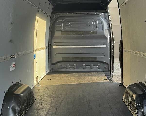 Черный Мерседес Sprinter, объемом двигателя 1.95 л и пробегом 240 тыс. км за 34000 $, фото 30 на Automoto.ua
