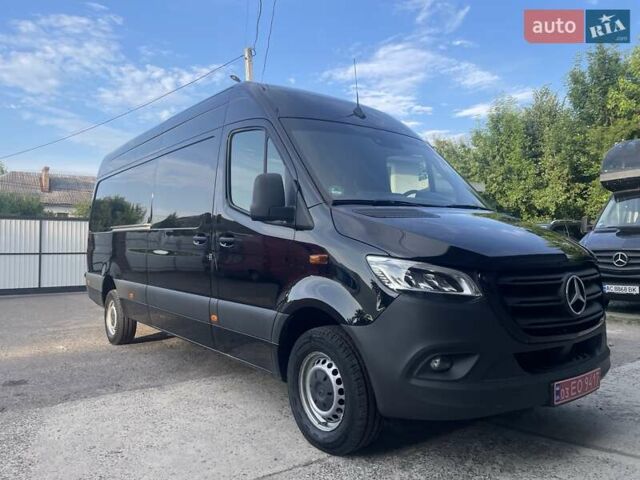 Черный Мерседес Sprinter, объемом двигателя 1.95 л и пробегом 240 тыс. км за 34000 $, фото 6 на Automoto.ua