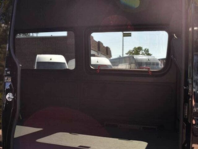 Чорний Мерседес Sprinter, об'ємом двигуна 2 л та пробігом 14 тис. км за 20000 $, фото 9 на Automoto.ua