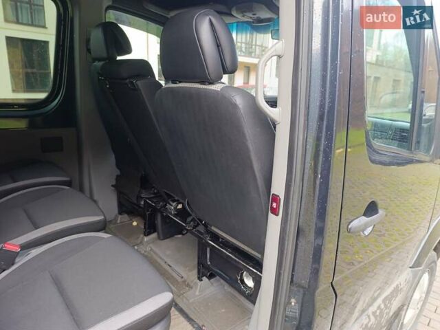 Черный Мерседес Sprinter, объемом двигателя 2.2 л и пробегом 560 тыс. км за 11999 $, фото 1 на Automoto.ua