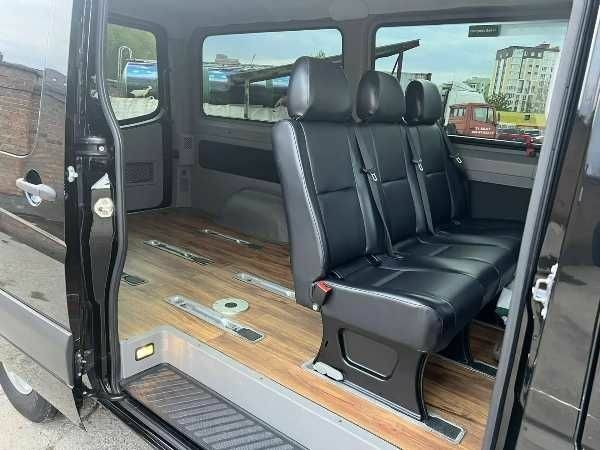 Черный Мерседес Sprinter, объемом двигателя 3 л и пробегом 228 тыс. км за 39900 $, фото 7 на Automoto.ua