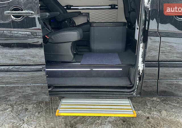 Чорний Мерседес Sprinter, об'ємом двигуна 2.99 л та пробігом 120 тис. км за 76337 $, фото 51 на Automoto.ua