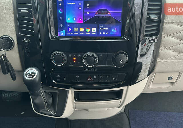 Чорний Мерседес Sprinter, об'ємом двигуна 2.99 л та пробігом 120 тис. км за 76337 $, фото 40 на Automoto.ua